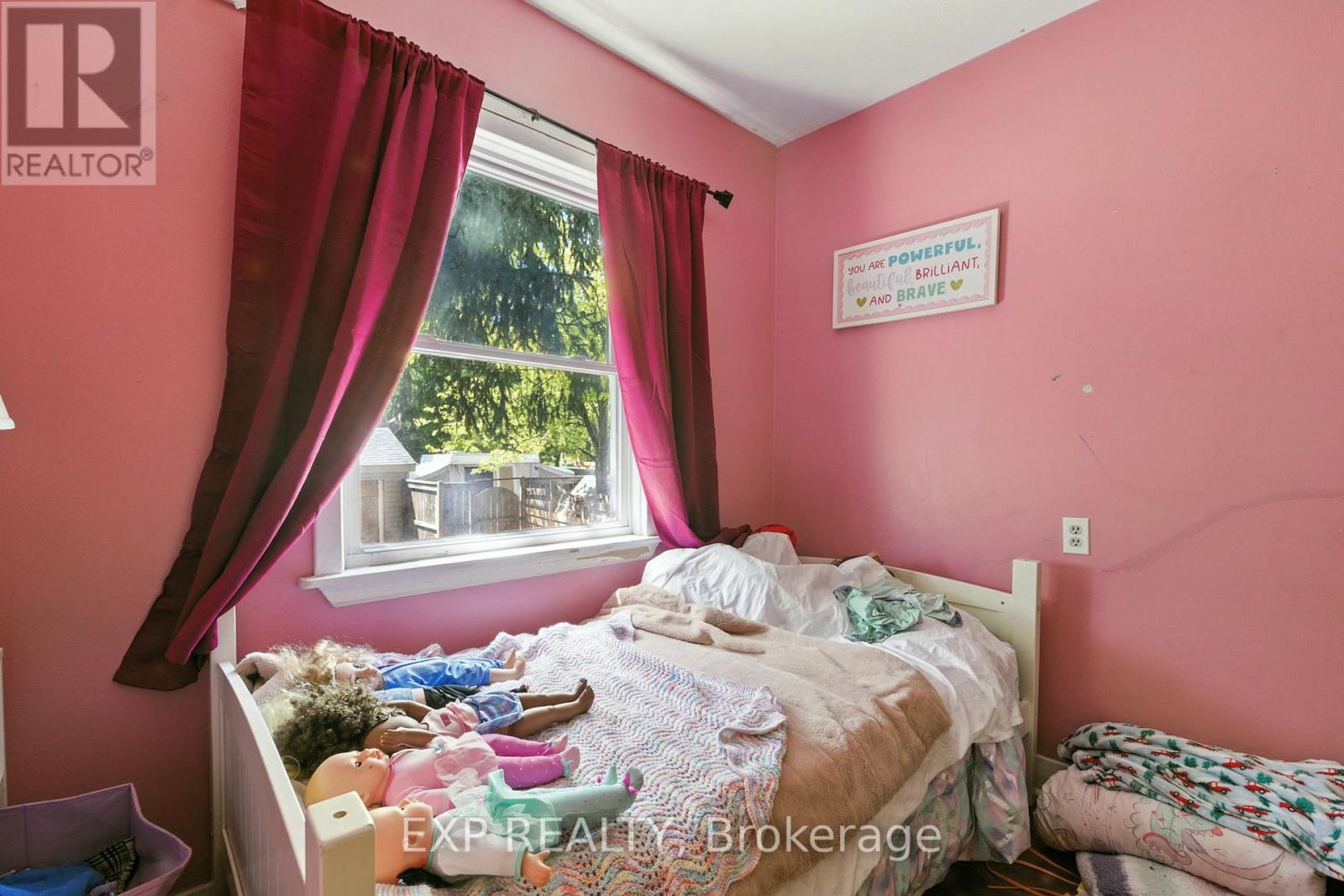 20 Barrington Avenue, London North, Ontario  N6H 1J9 - Photo 21 - X12259282