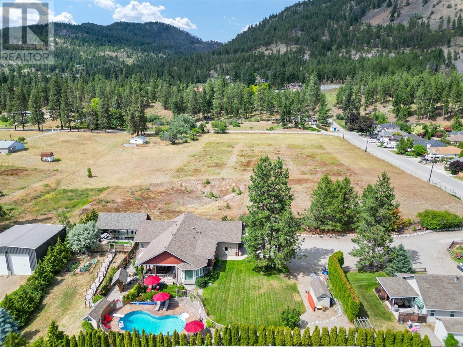 5120 Cousins Road, Peachland, British Columbia  V0H 1X2 - Photo 2 - 10354583