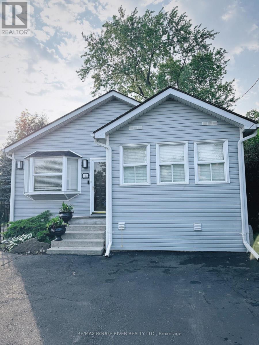 Property at 708 MONTBECK CRESCENT image 5