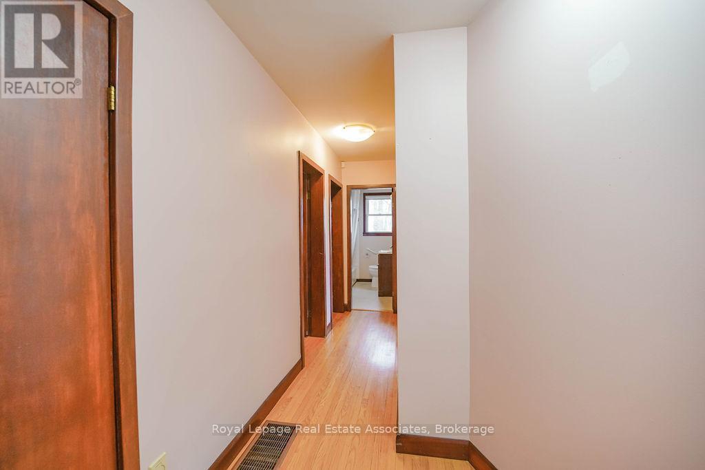 3364 Burnhamthorpe Road W, Oakville, Ontario  L6M 4H2 - Photo 27 - W12258883