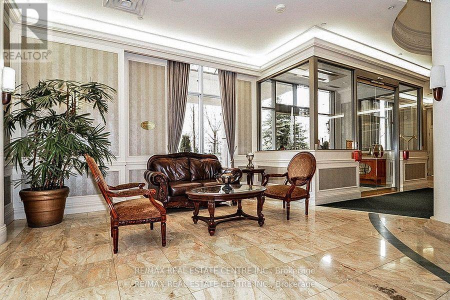 514 - 35 Kingsbridge Garden Circle, Mississauga, Ontario  L5R 3Z5 - Photo 31 - W12259099