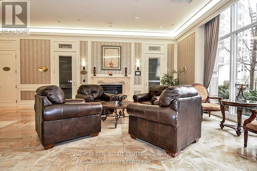 514 - 35 Kingsbridge Garden Circle, Mississauga, Ontario  L5R 3Z5 - Photo 32 - W12259099