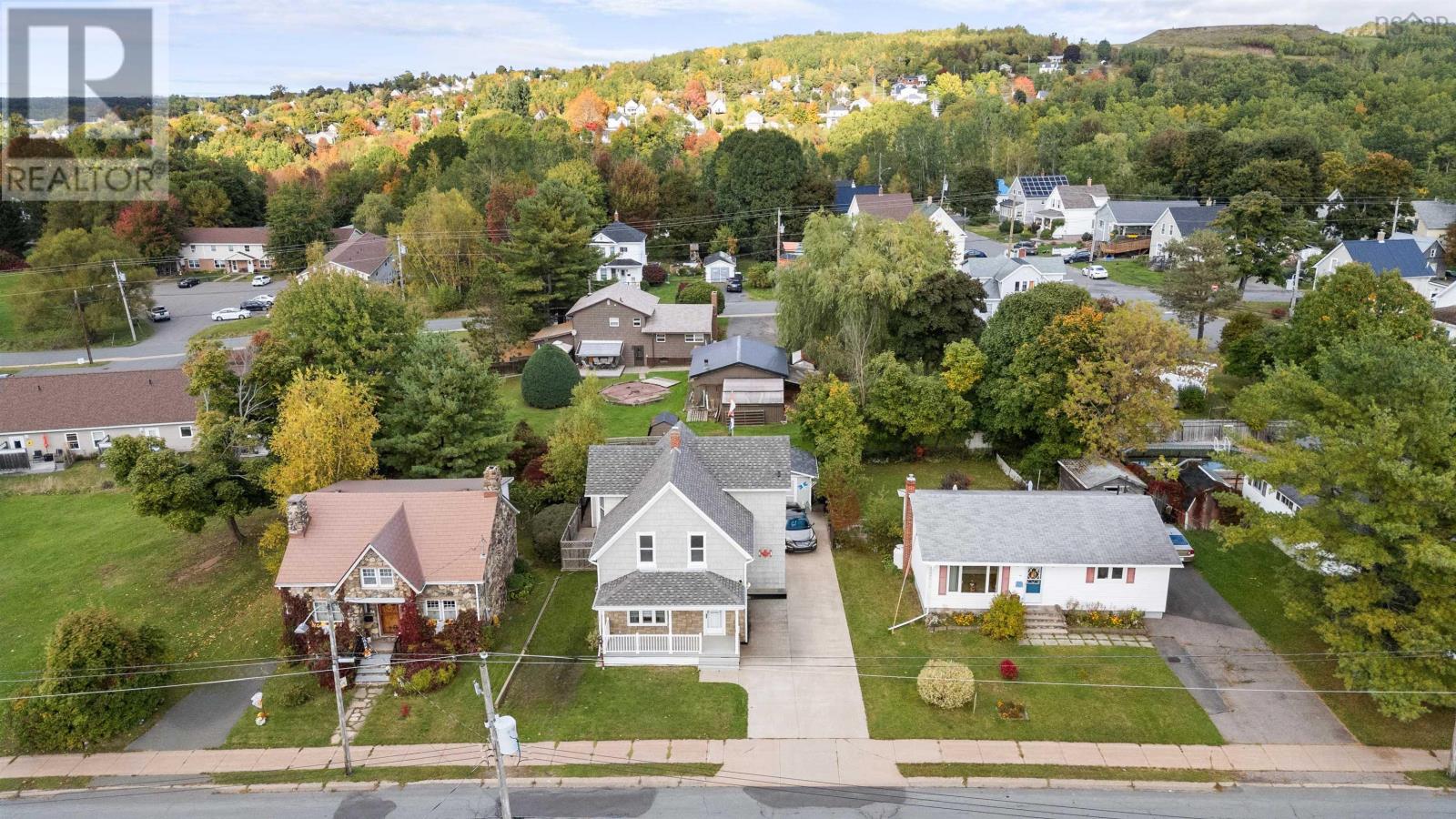 Property at 56 Aberdeen Avenue image 2