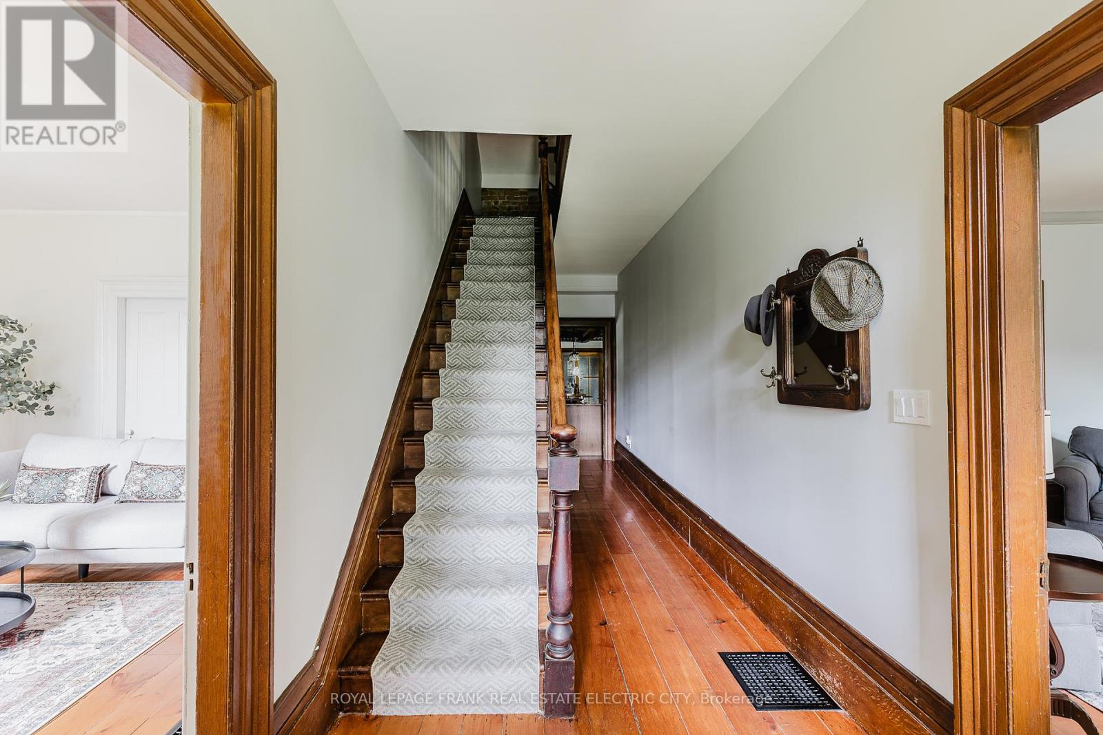 4242 Cedar Valley Road, Clarington, Ontario  L0B 1M0 - Photo 5 - E12248478