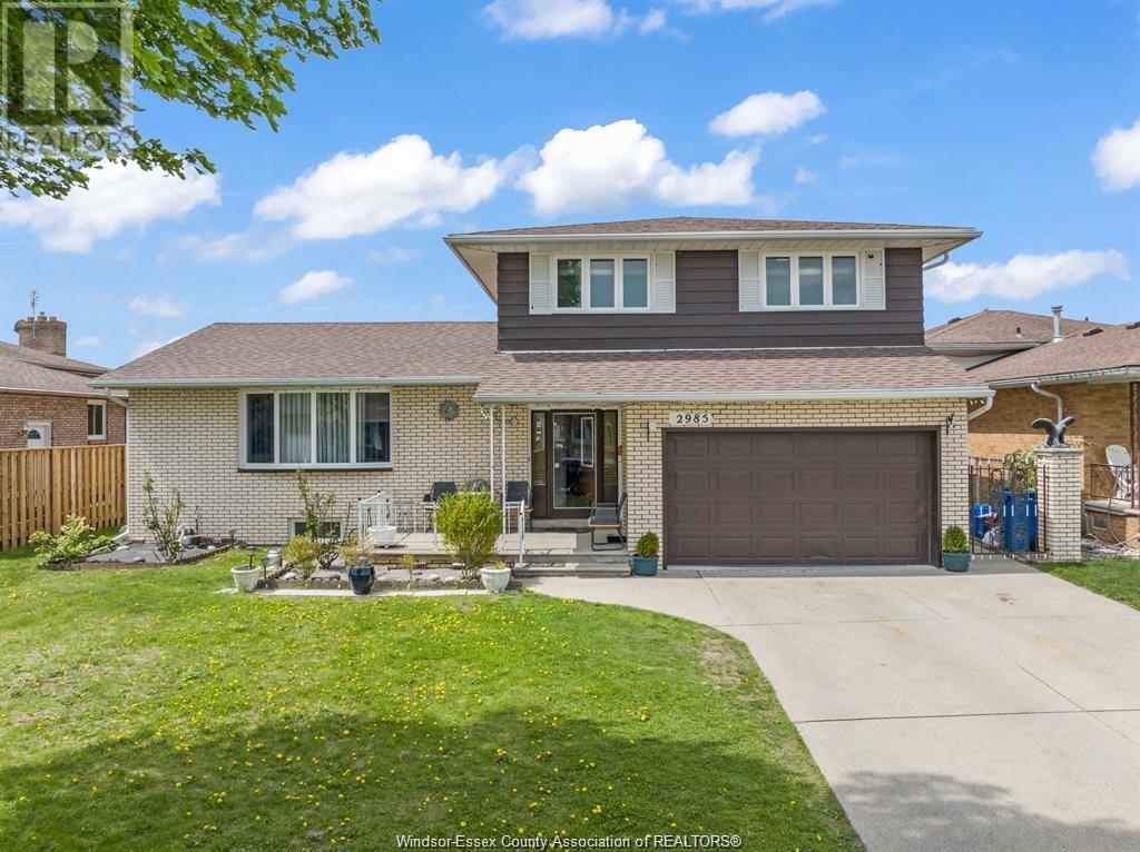 MLS# 25016757: 2985 PRINCESS AVENUE, Windsor, Canada