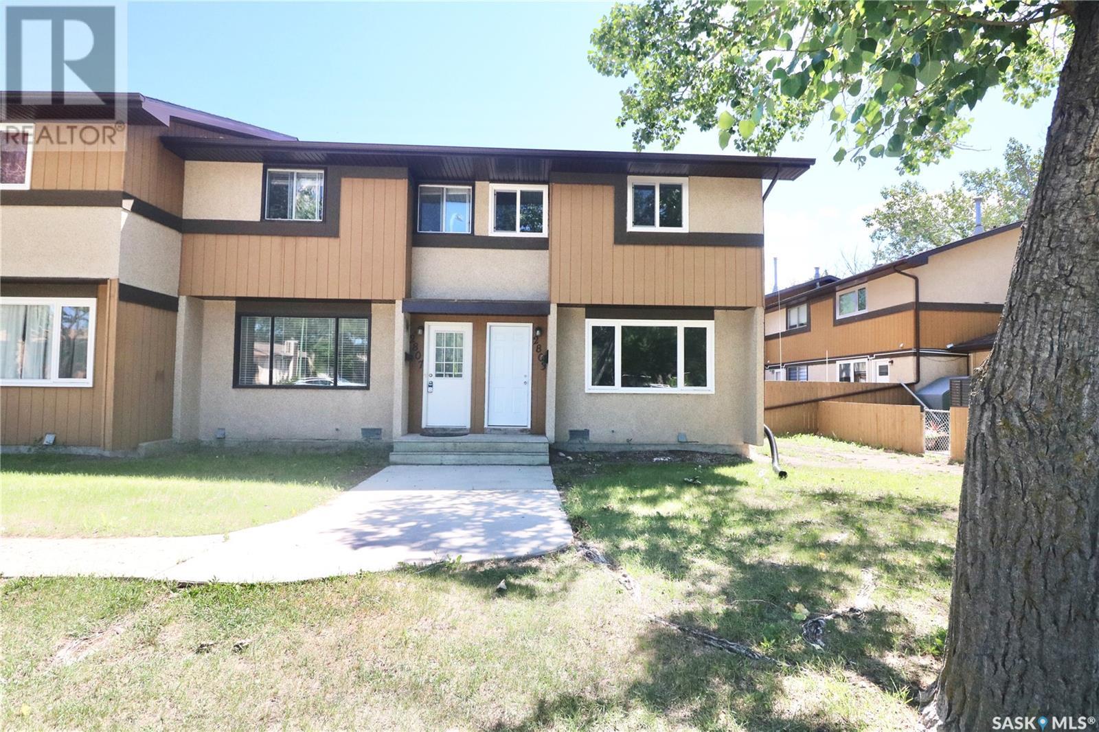 2803 7th AVENUE E, regina, Saskatchewan