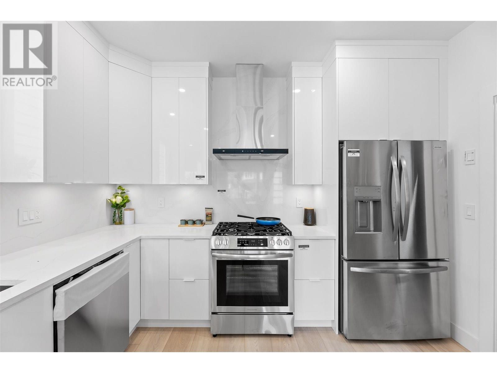 787 Lawson Avenue Unit# 2, Kelowna, British Columbia  V1Y 6S9 - Photo 15 - 10354382