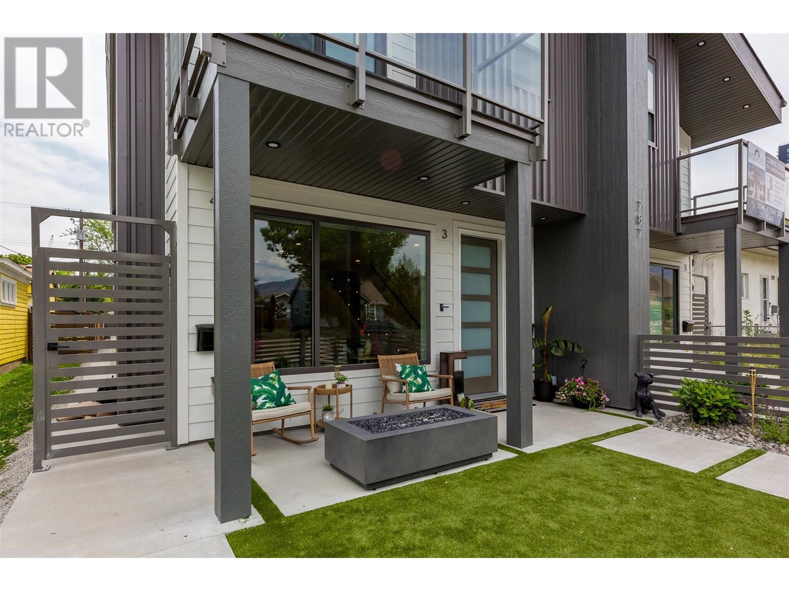 787 Lawson Avenue Unit# 2, Kelowna, British Columbia  V1Y 6S9 - Photo 2 - 10354382