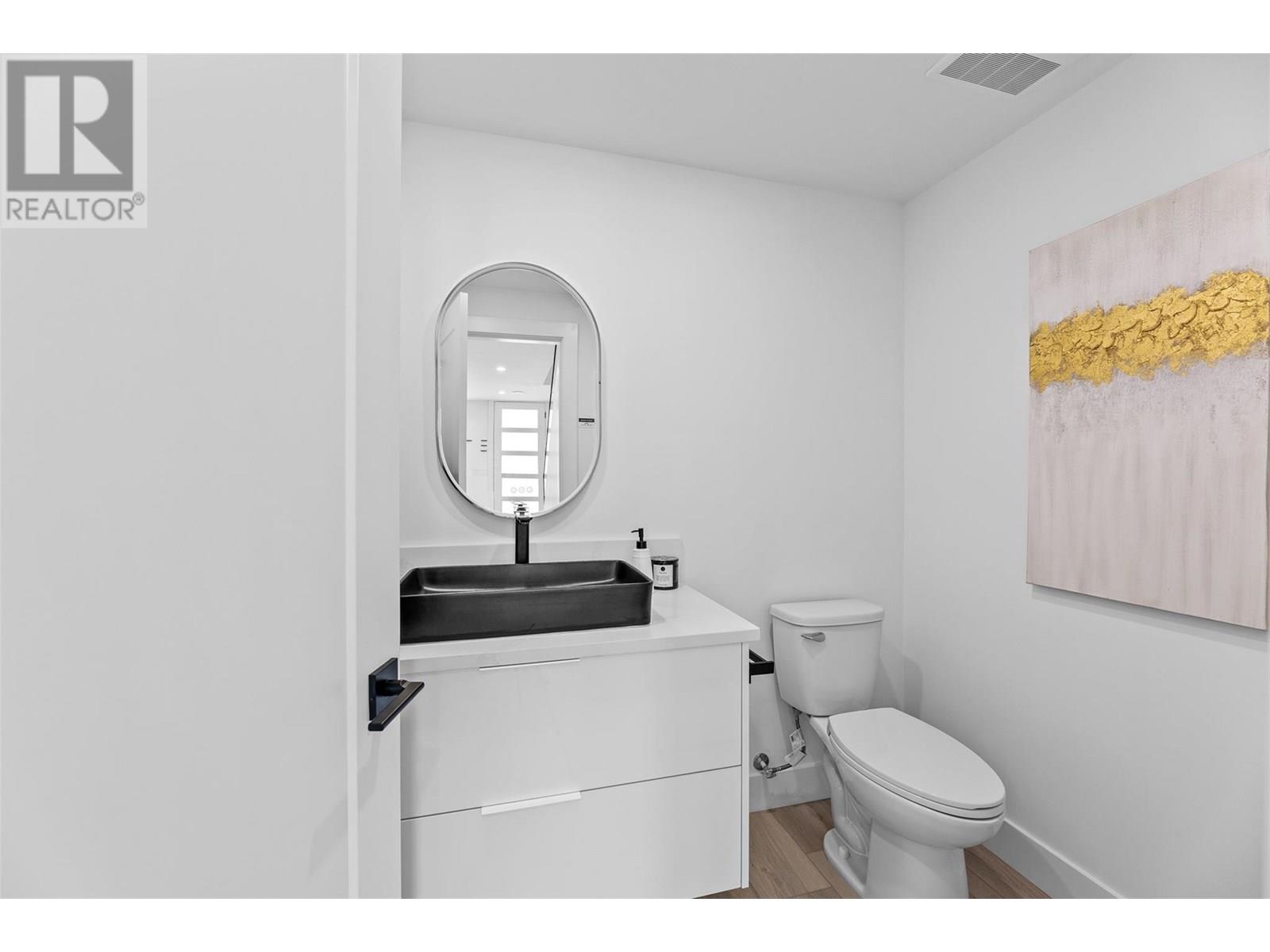 787 Lawson Avenue Unit# 2, Kelowna, British Columbia  V1Y 6S9 - Photo 21 - 10354382