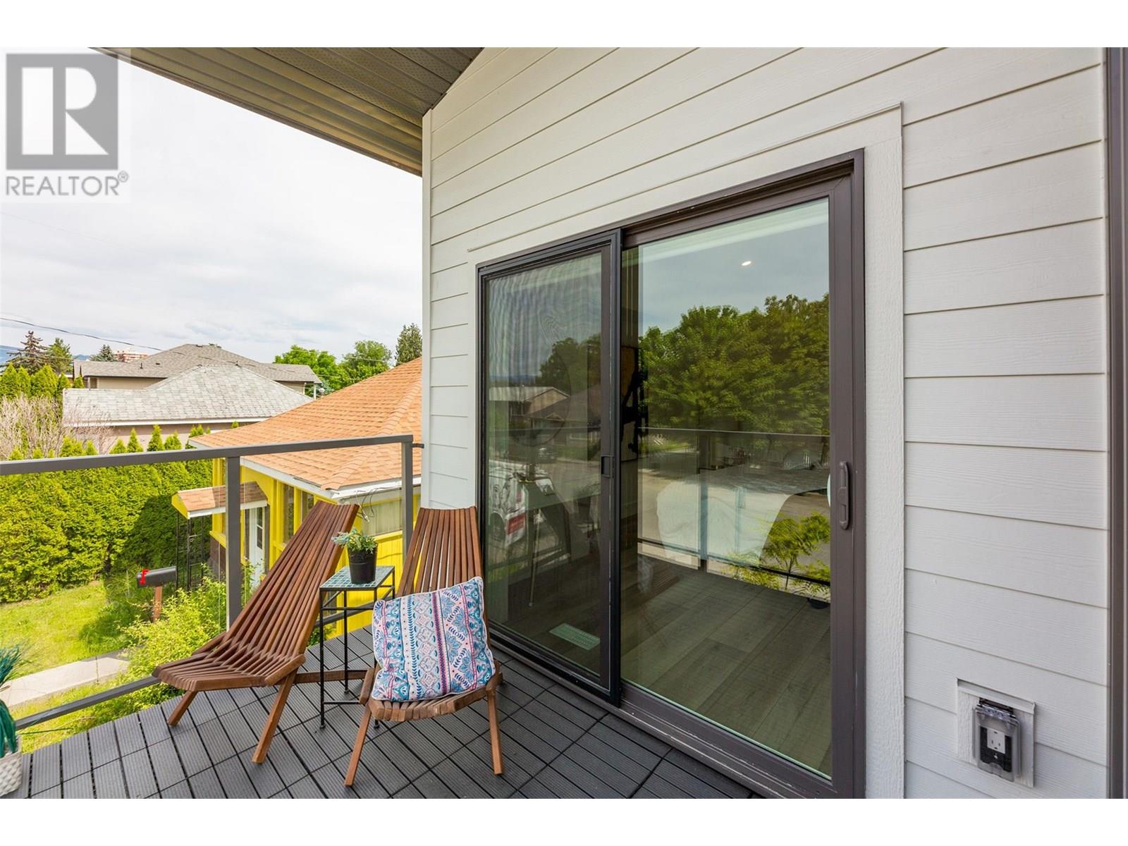 787 Lawson Avenue Unit# 2, Kelowna, British Columbia  V1Y 6S9 - Photo 27 - 10354382