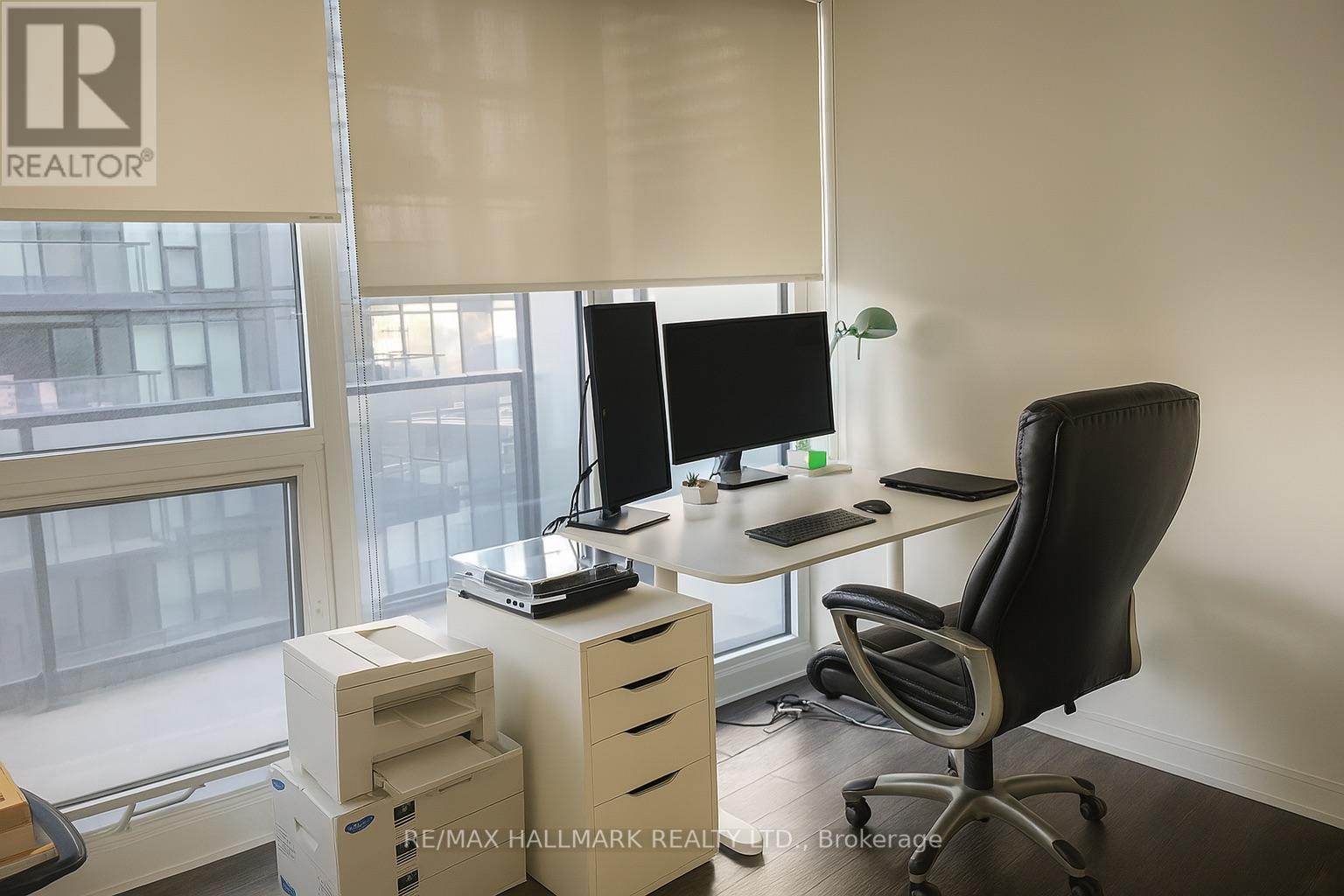 506 - 90 Queens Wharf Road, Toronto, Ontario  M5V 0E6 - Photo 14 - C12259247