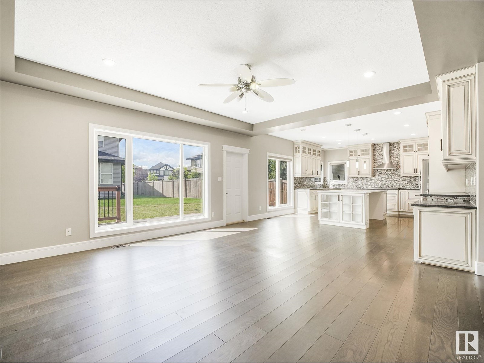Property at 2421 ASHCRAFT CR SW image 2
