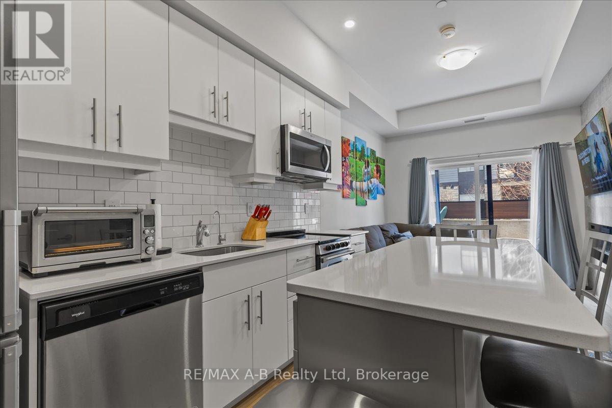 Suite 109b - 247 Northfield Drive E, Waterloo, Ontario  N2K 0H1 - Photo 8 - X12075903