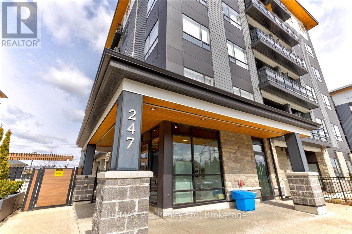 Suite 109b - 247 Northfield Drive E, Waterloo, Ontario  N2K 0H1 - Photo 2 - X12075903