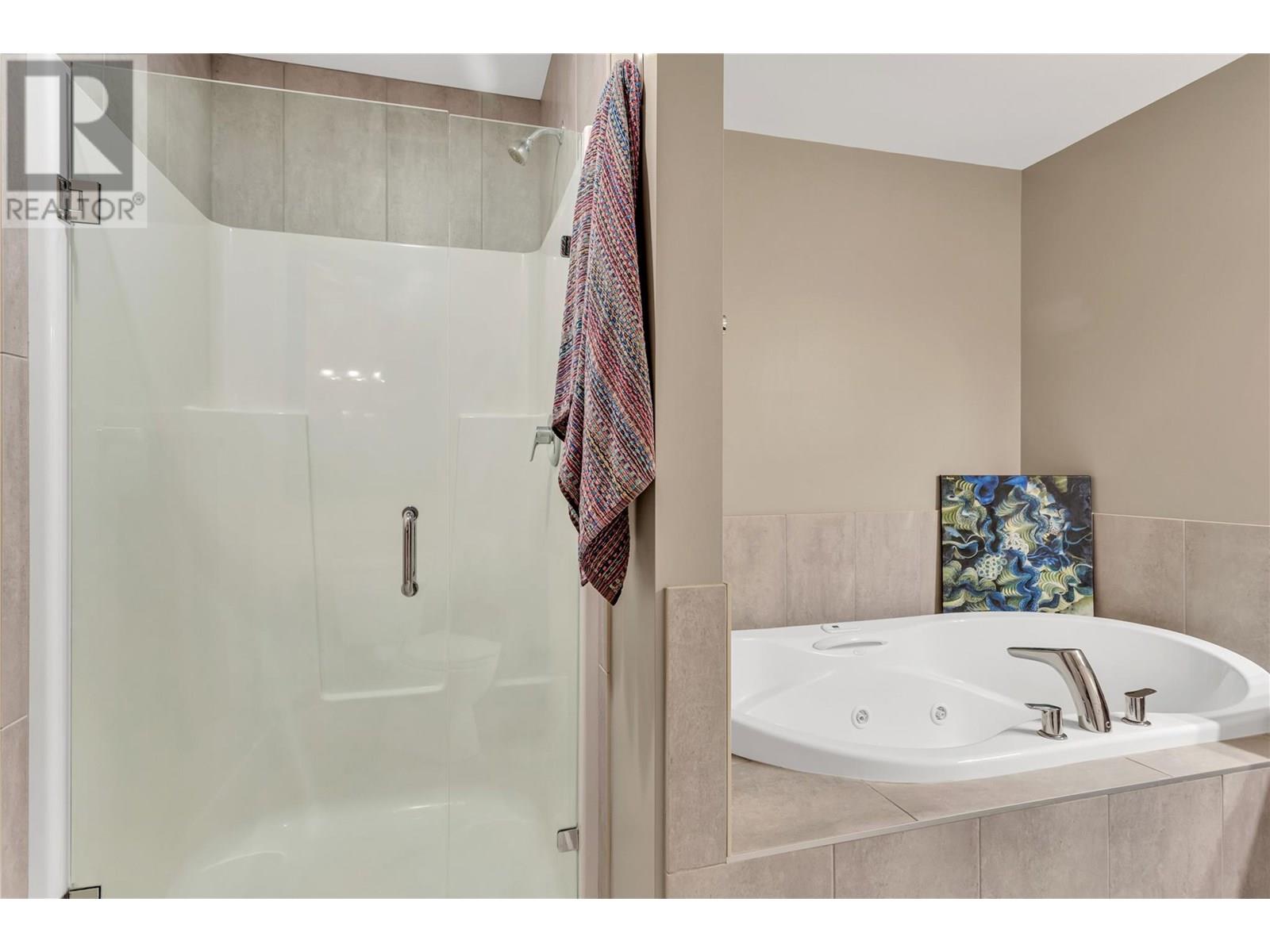 1305 Bergamot Avenue, Kelowna, British Columbia  V1W 5K7 - Photo 23 - 10354461