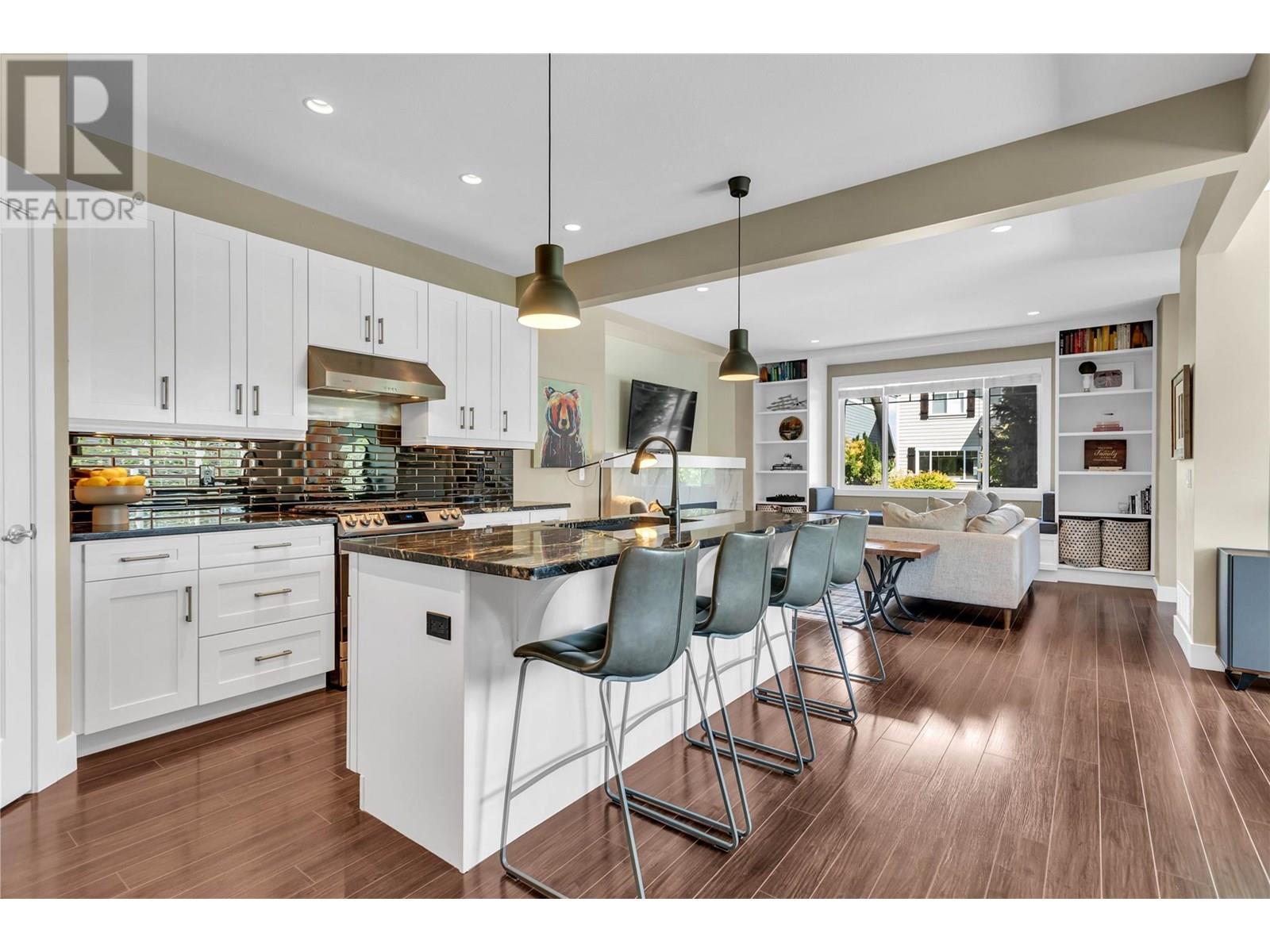 1305 Bergamot Avenue, Kelowna, British Columbia  V1W 5K7 - Photo 12 - 10354461