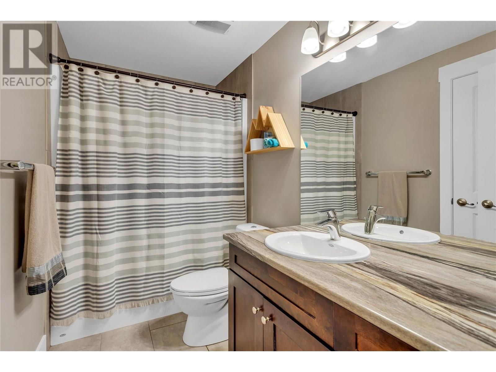 1305 Bergamot Avenue, Kelowna, British Columbia  V1W 5K7 - Photo 39 - 10354461