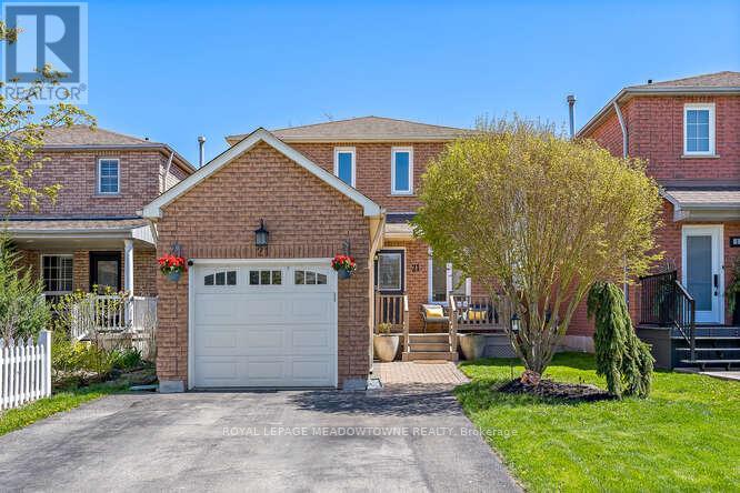 Property at 21 MCKINNON AVENUE image 1