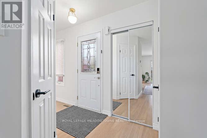 Property at 21 MCKINNON AVENUE image 4