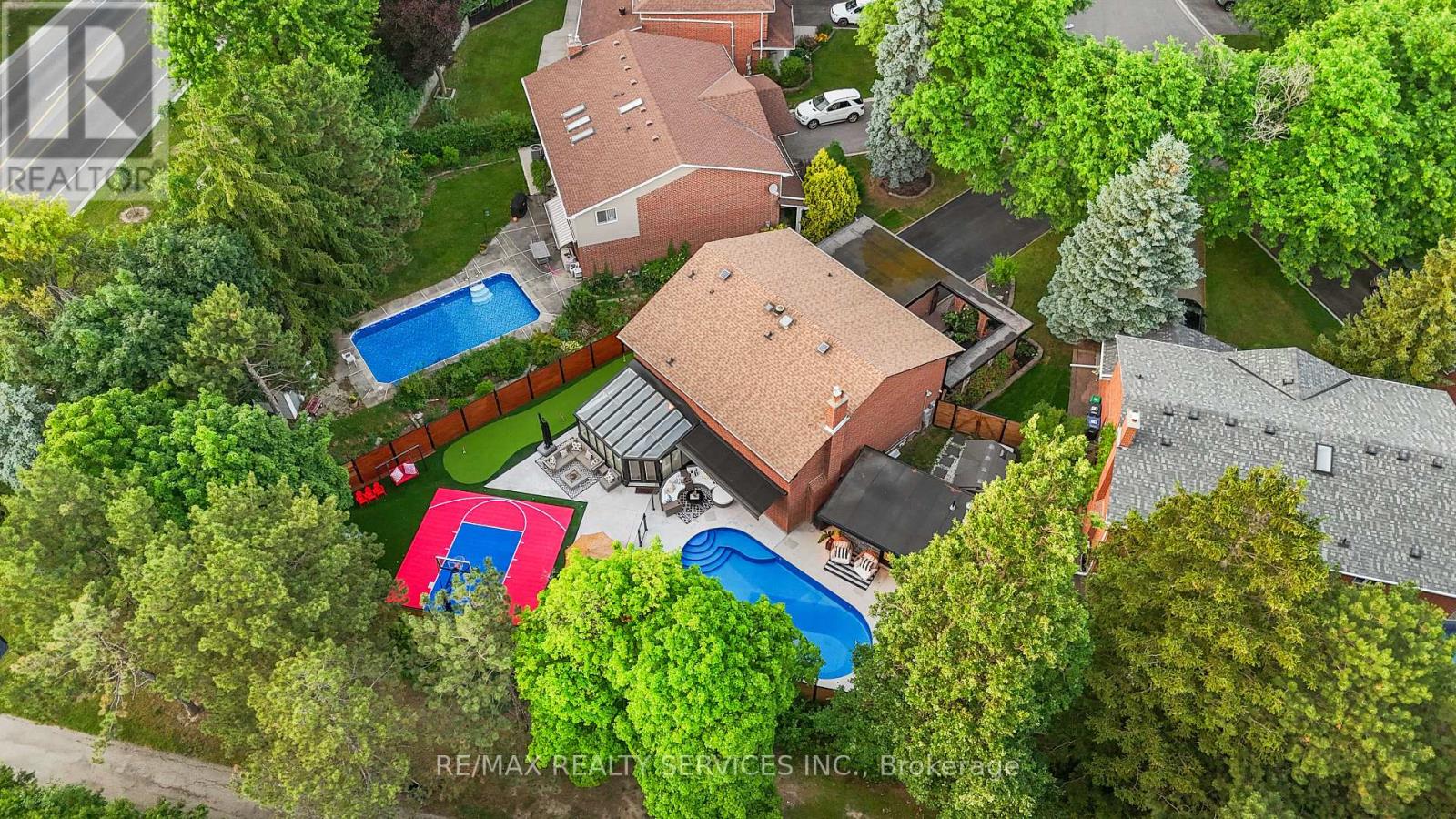 Property at 24 MARLOW PLACE image 1