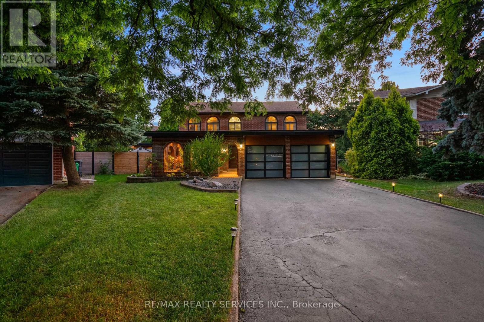 Property at 24 MARLOW PLACE image 2