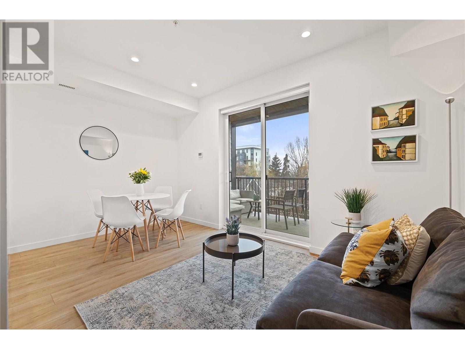 660 Cawston Avenue Unit# 208, Kelowna, British Columbia  V1Y 2L1 - Photo 2 - 10354582