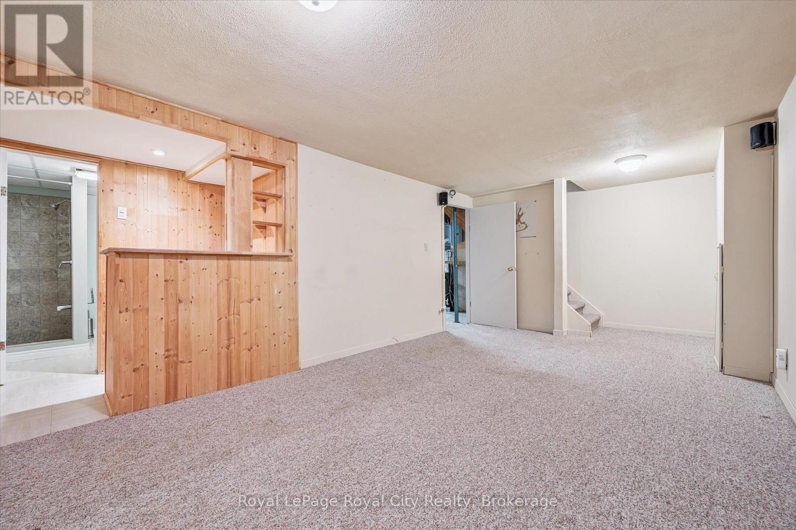 17 Springdale Boulevard, Guelph, Ontario  N1H 6X4 - Photo 32 - X12259508