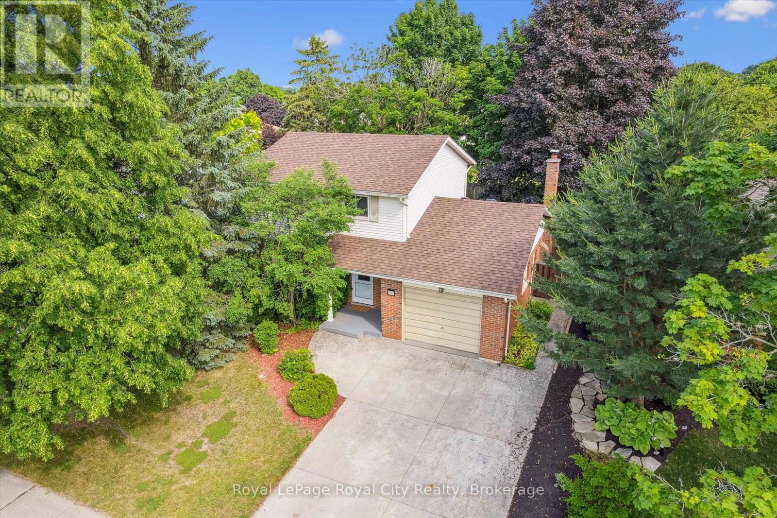 17 Springdale Boulevard, Guelph, Ontario  N1H 6X4 - Photo 41 - X12259508