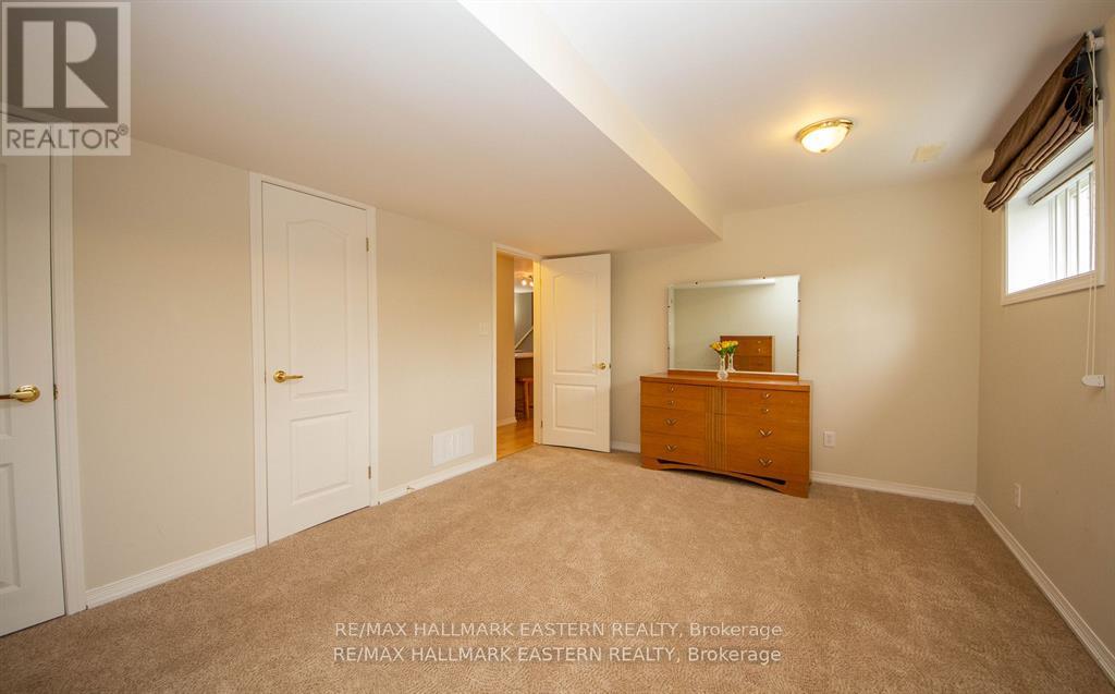 14 - 877 Wentworth Street, Peterborough, Ontario  K9J 8R7 - Photo 26 - X12259446