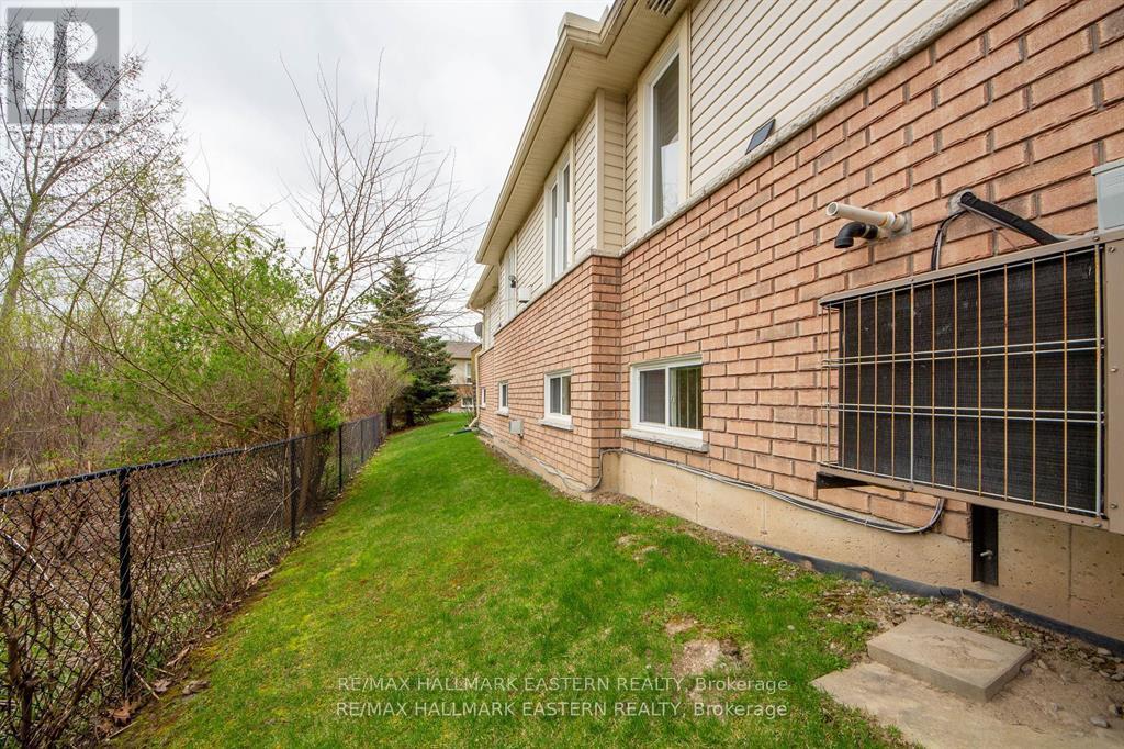 14 - 877 Wentworth Street, Peterborough, Ontario  K9J 8R7 - Photo 35 - X12259446