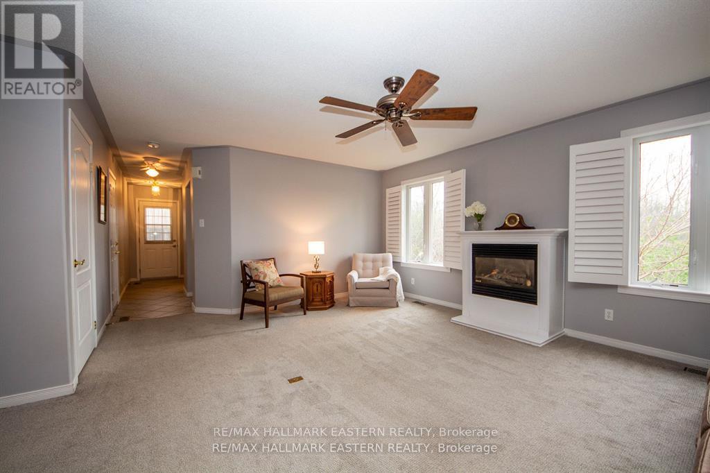 14 - 877 Wentworth Street, Peterborough, Ontario  K9J 8R7 - Photo 6 - X12259446