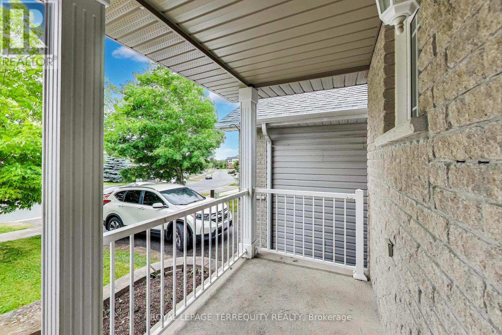 545 Clancy Crescent, Peterborough West, Ontario  K9K 2S1 - Photo 4 - X12259232