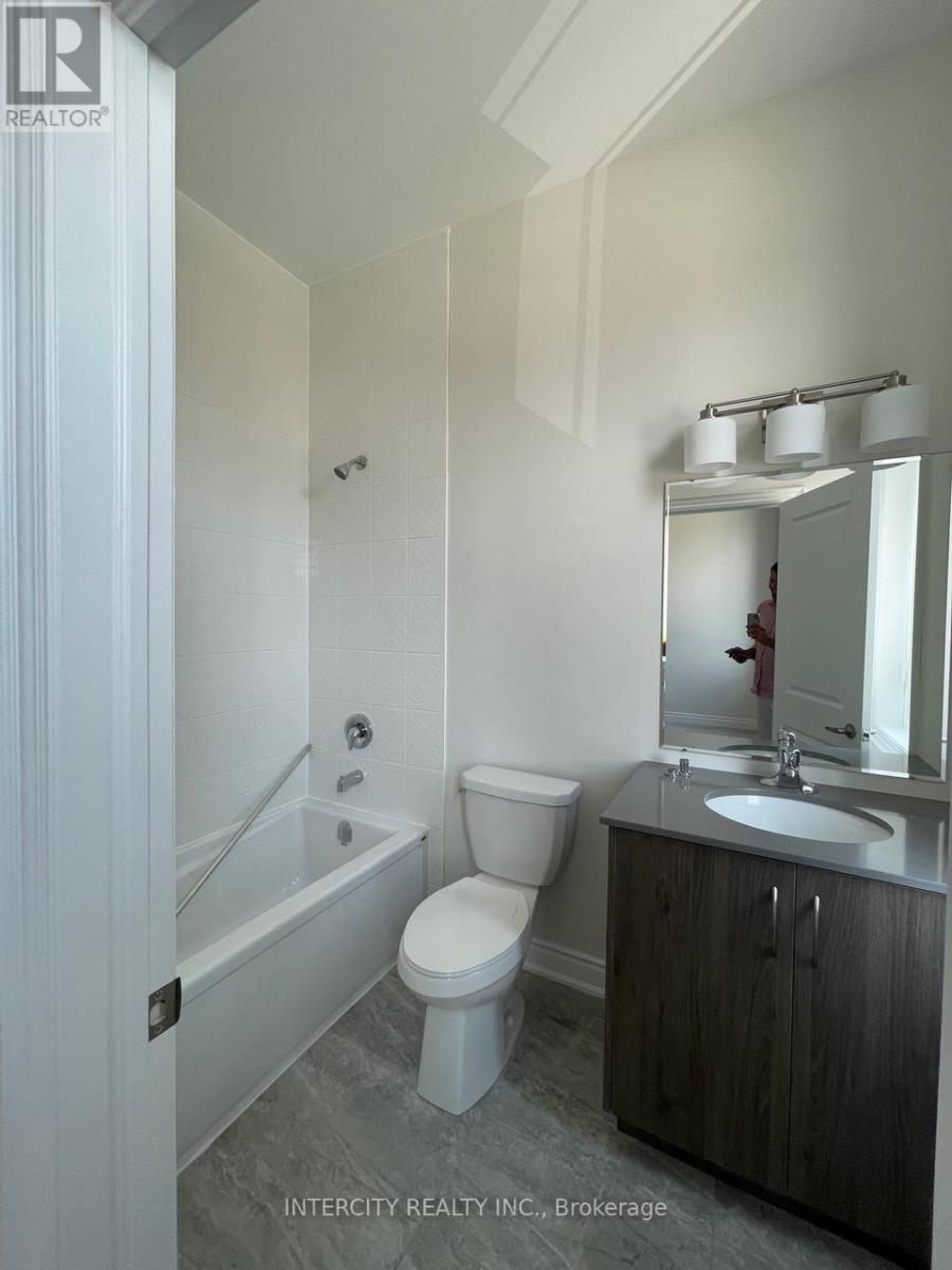 330 Cullen Trail, Peterborough North, Ontario  K9H 0J9 - Photo 17 - X12259242