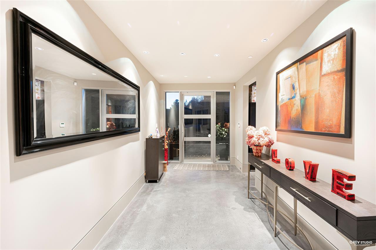 Property at 14523 MAGDALEN AVENUE image 4