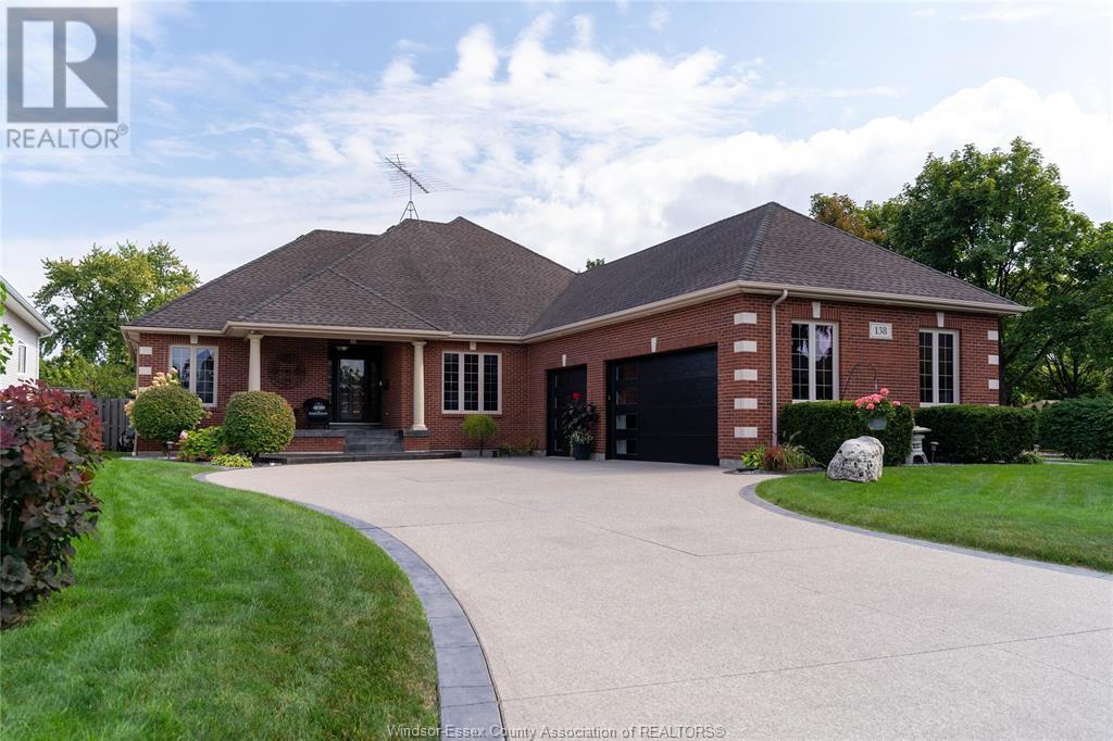 MLS# 25016764: 138 SEYMOUR CRESCENT, Lakeshore, Canada