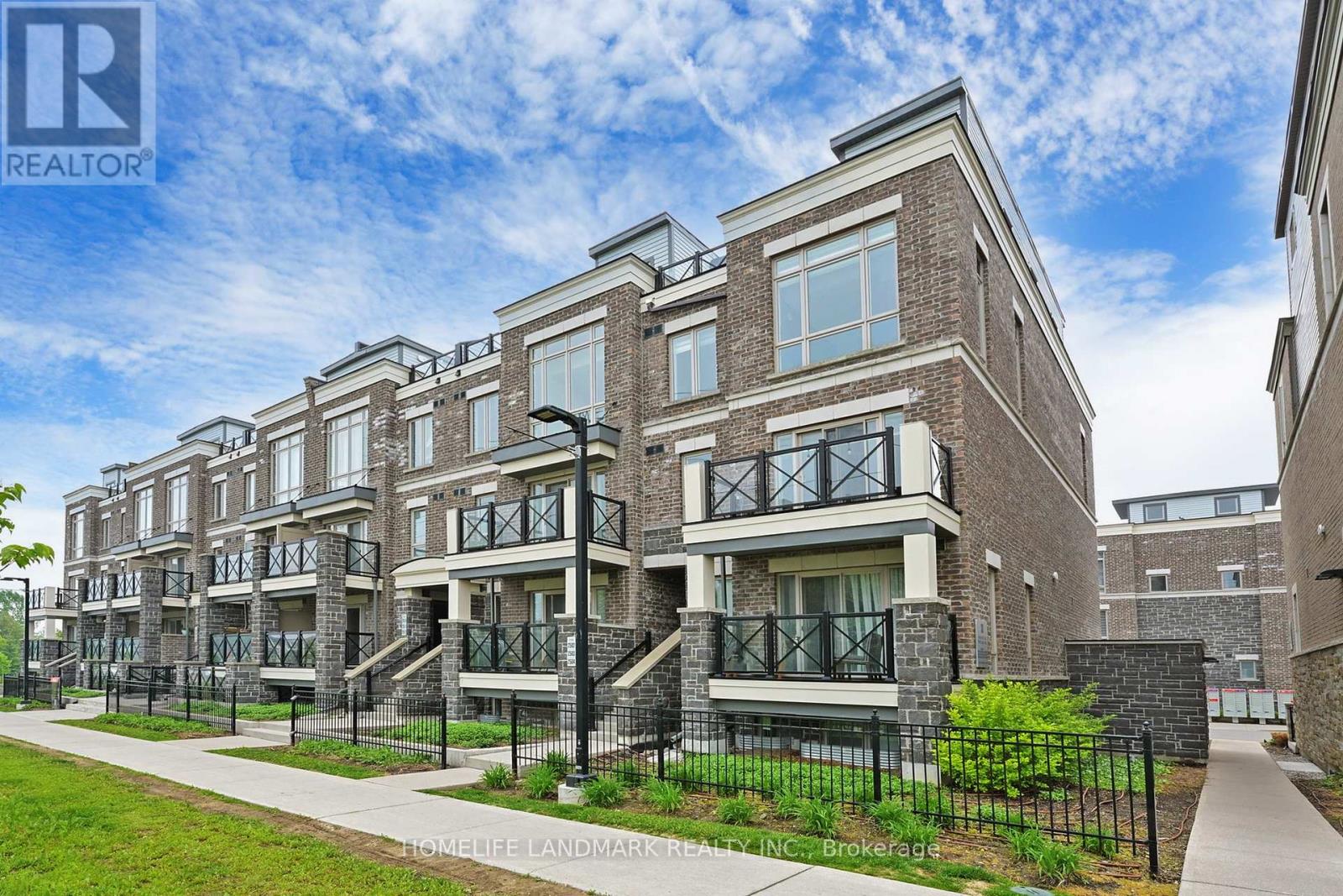 Property at 2503 - 30 WESTMEATH LANE image 5