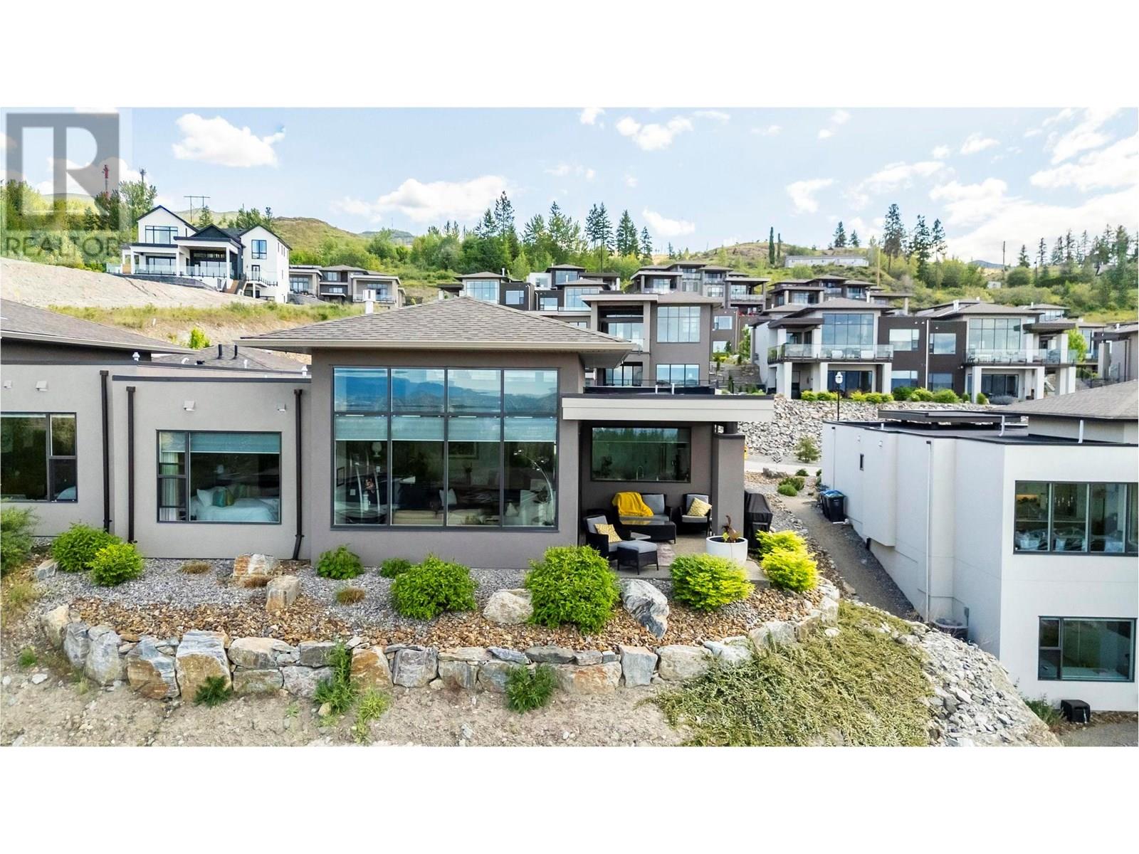 484 Sparrow Hawk Court, Kelowna, British Columbia  V1W 0A6 - Photo 32 - 10354533