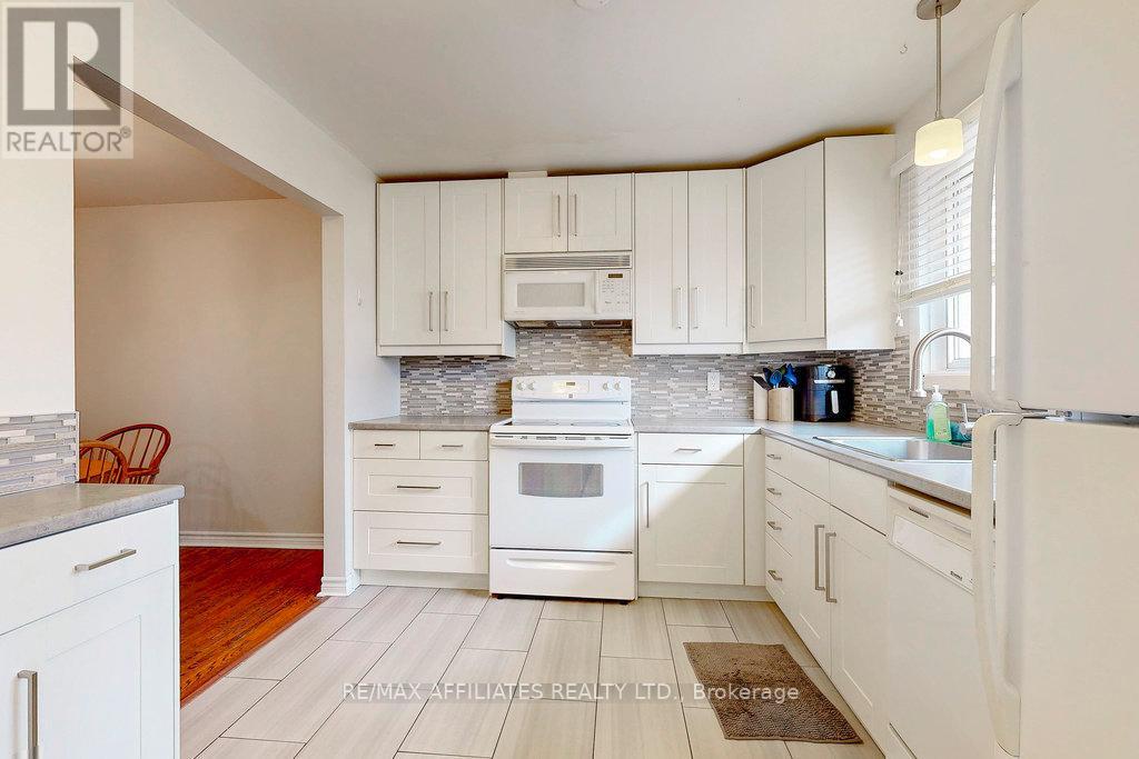 Property at 41 - 41 BERING COURT image 4