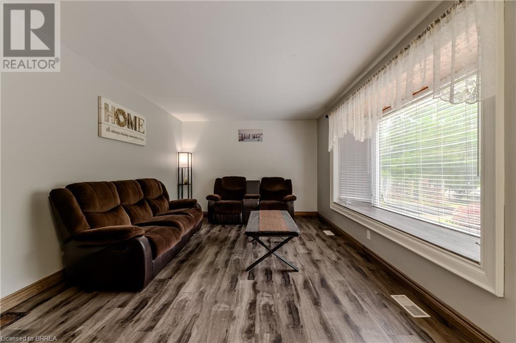 Property at 936 WINDHAM 11 Road image 3
