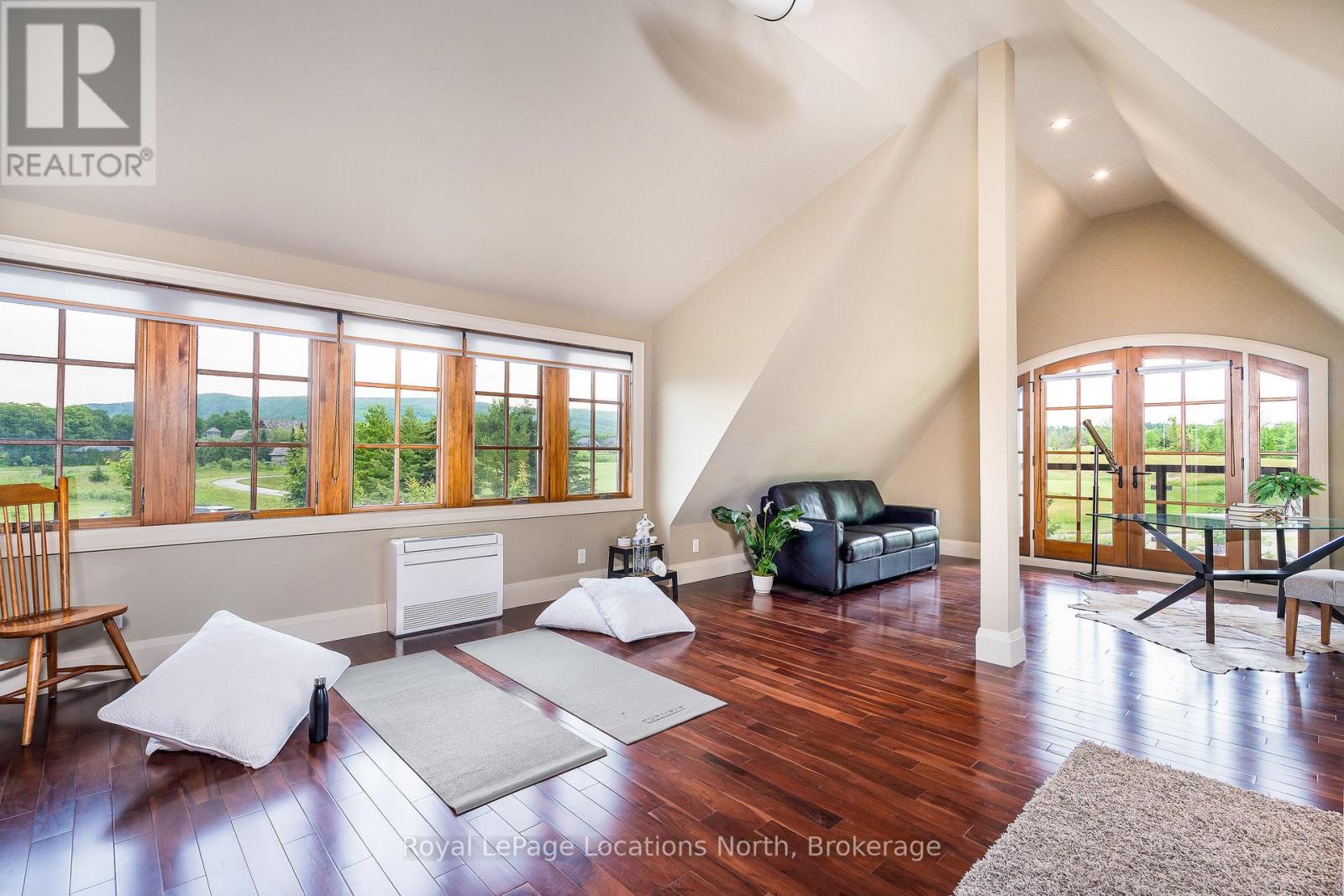 103 Timber Leif Ridge, Blue Mountains, Ontario  N0H 1J0 - Photo 33 - X12259617