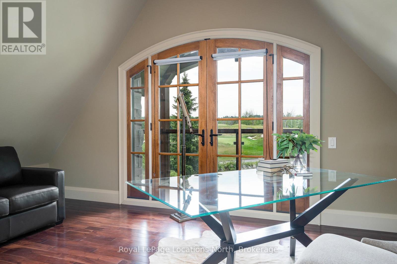 103 Timber Leif Ridge, Blue Mountains, Ontario  N0H 1J0 - Photo 34 - X12259617