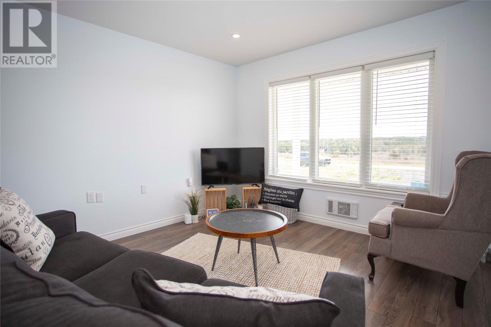 9 Sixth Street, Bell Island, Newfoundland & Labrador  A0A 4H0 - Photo 18 - 1287240