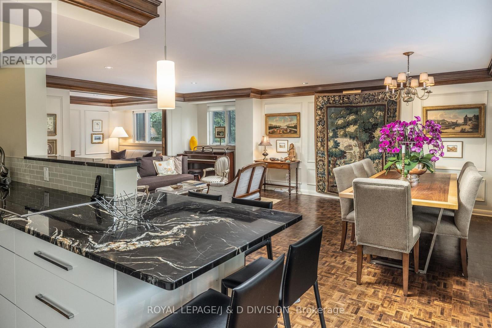 Property at 201 - 120 ROSEDALE VALLEY ROAD image 4