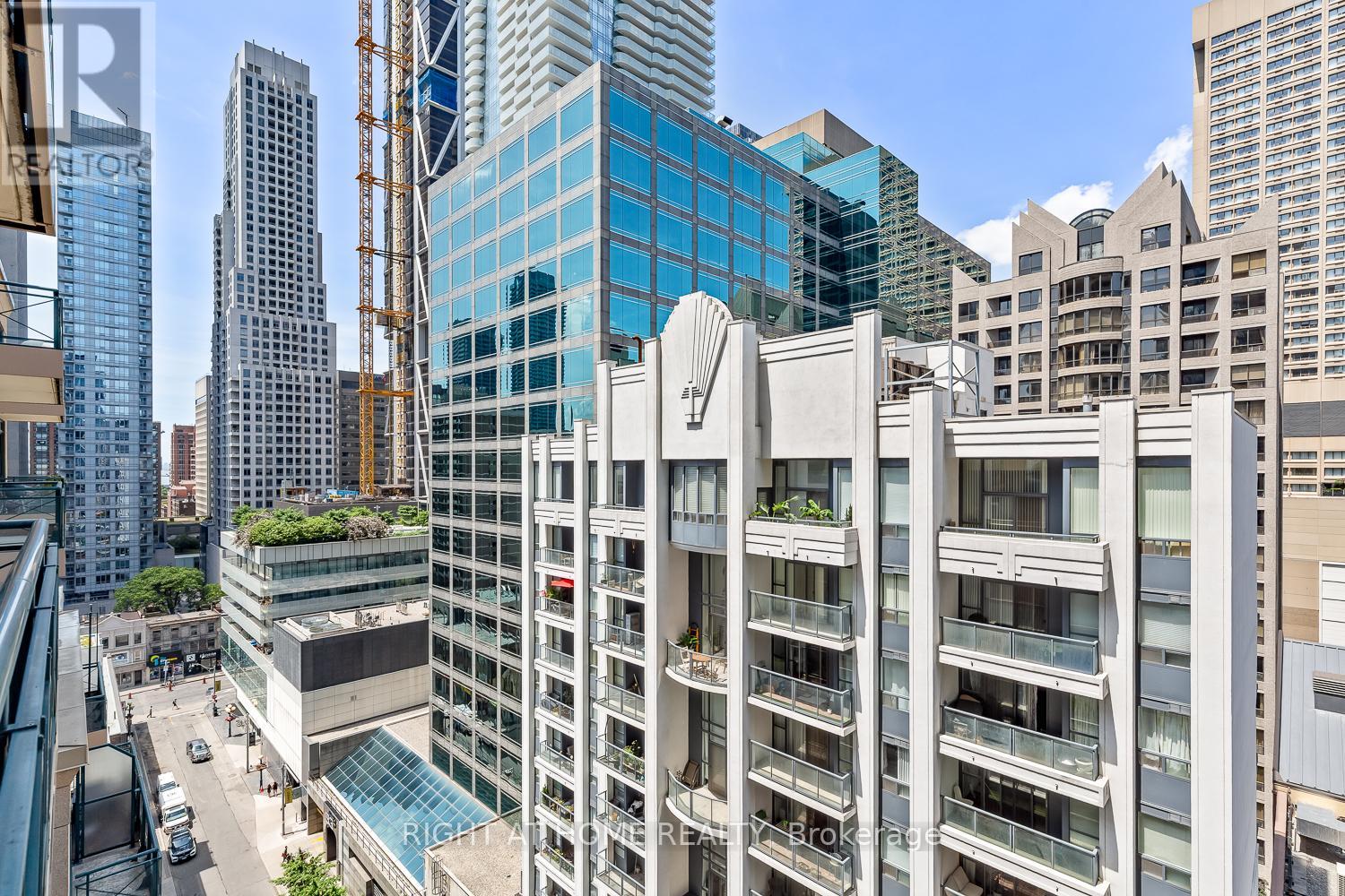 1409 - 35 Hayden Street, Toronto, Ontario  M4Y 3C3 - Photo 18 - C12259462