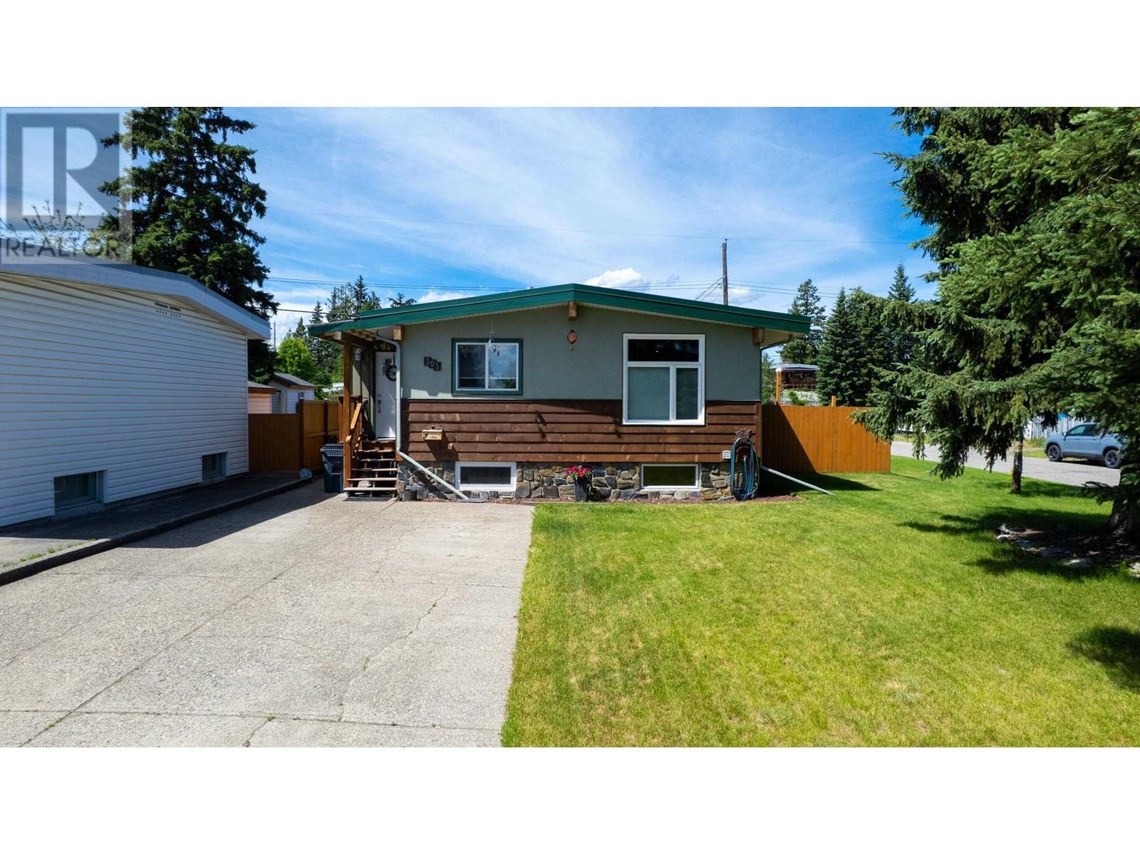 Property at 305 S KELLY STREET image 3
