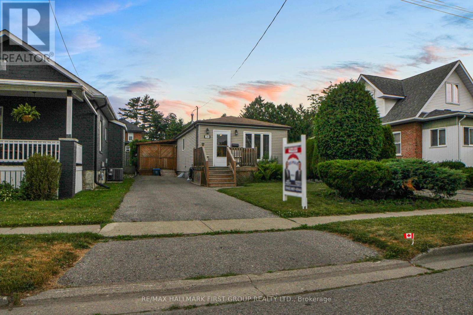Property at 294 JARVIS STREET image 1