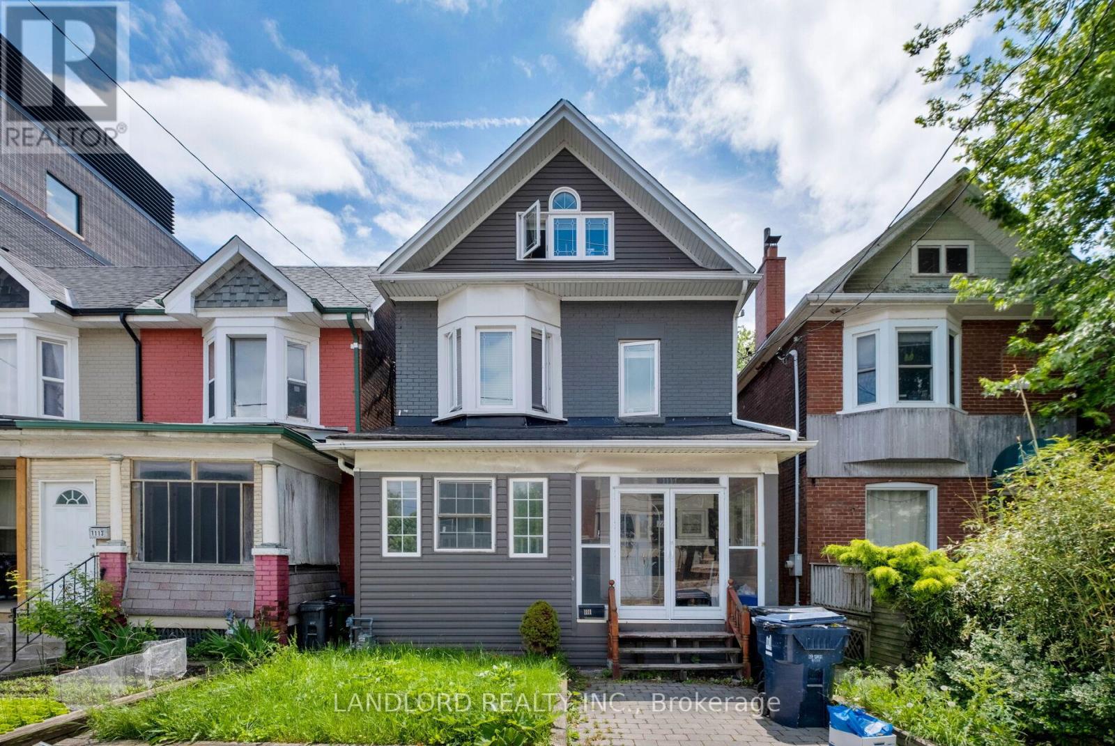 Property at 1111 GERRARD STREET E image 2