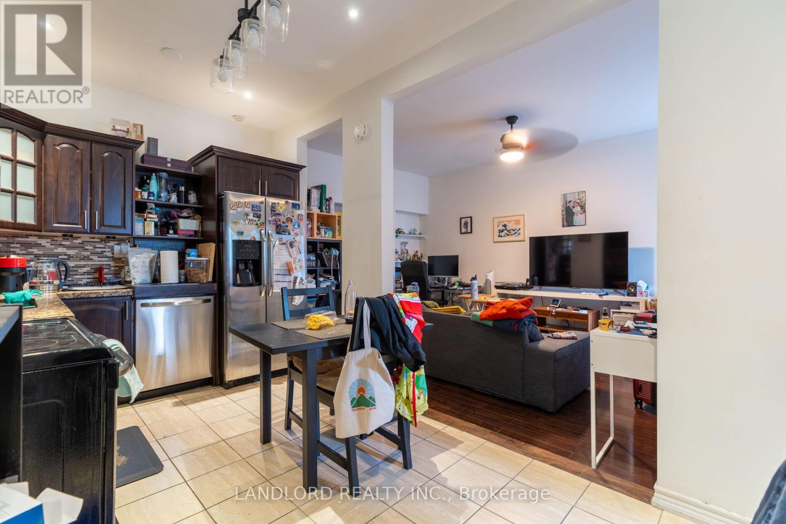 Property at 1111 GERRARD STREET E image 5