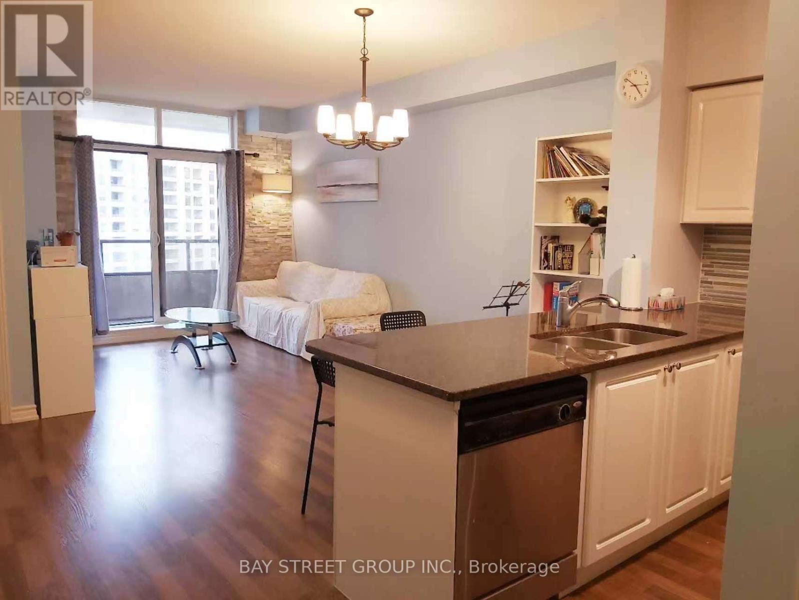 Property at 1406 - 9225 JANE STREET image 5