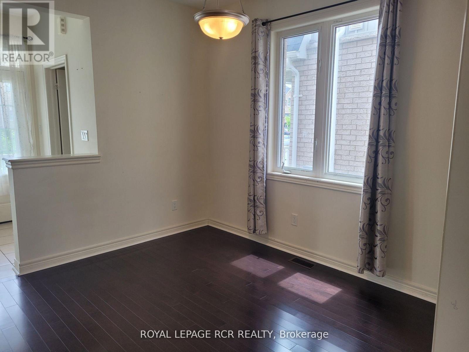 Property at 16 PRADY LANE image 2